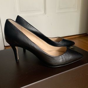 Boutique 9 Black Pumps 5.5